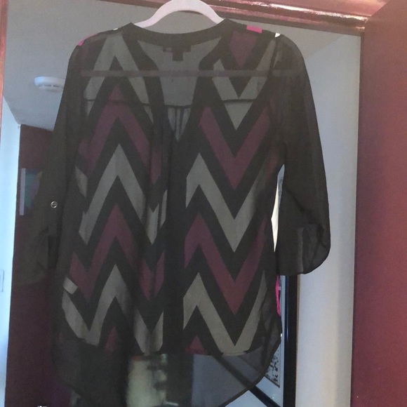 Elegant Blouse Top by JW STYLE Collection - Picture 4 of 5